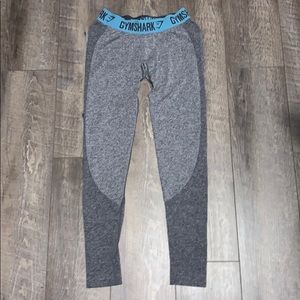 gym shark leggings